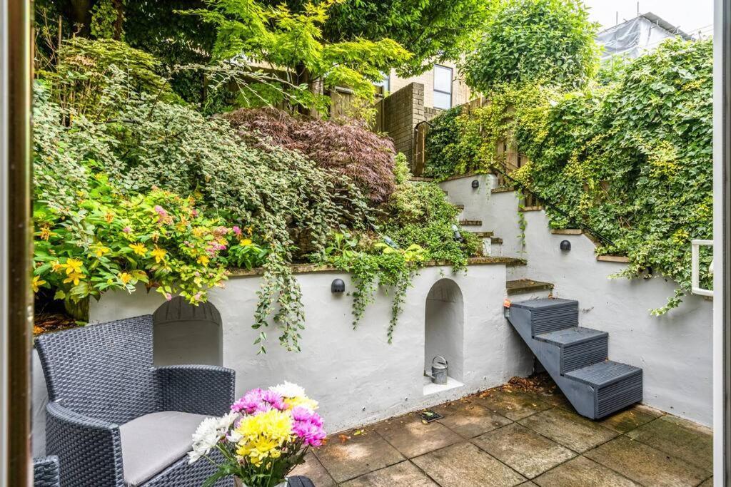 Stunning 4 Bedroom House In Central Bath Exterior foto